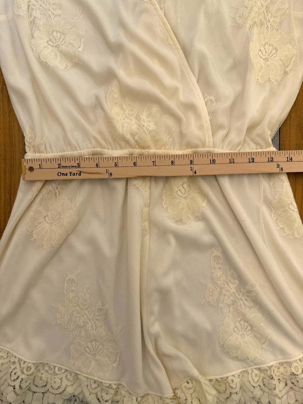 Show Me Your MuMu Loretta Romper White Ivory Lace Bell Sleeve Romper XL - Picture 15 of 16